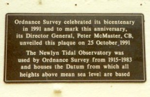Bicentenary plaque.